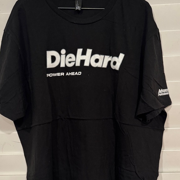 District Black Very Important Tee - Picture 5 of 8